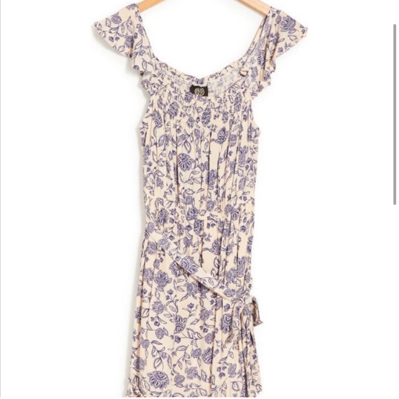 Ruffle Strap Midi Dress - Picture 2 of 5